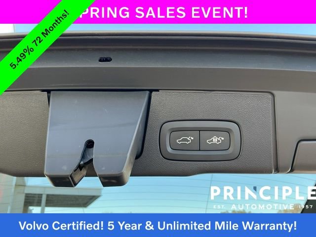 Certified 2025 Volvo XC60 B5 Core image 15