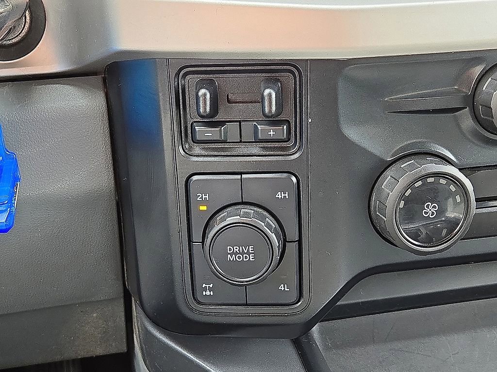 Used 2024 Ford F250 XLT w/ FX4 Off-Road Package image 29