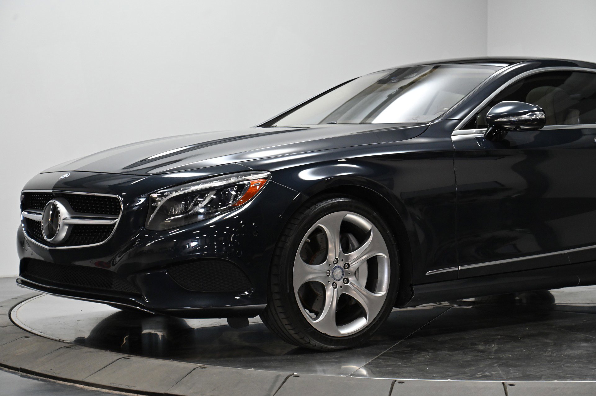 Used 2015 Mercedes-Benz S 550 4MATIC Coupe image 14