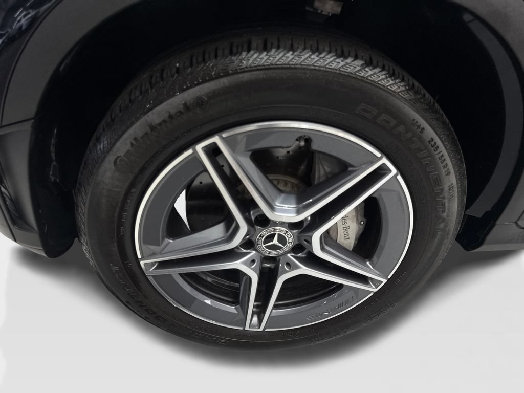Used 2022 Mercedes-Benz GLC 300 w/ AMG Line image 85