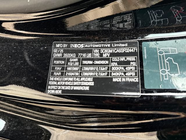 Used 2025 INEOS Grenadier Station Wagon AWD/4WD image 16