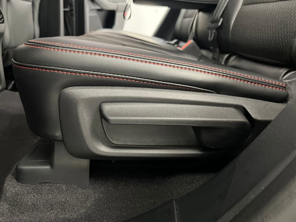 Used 2026 Ford Escape ST-Line FWD image 14