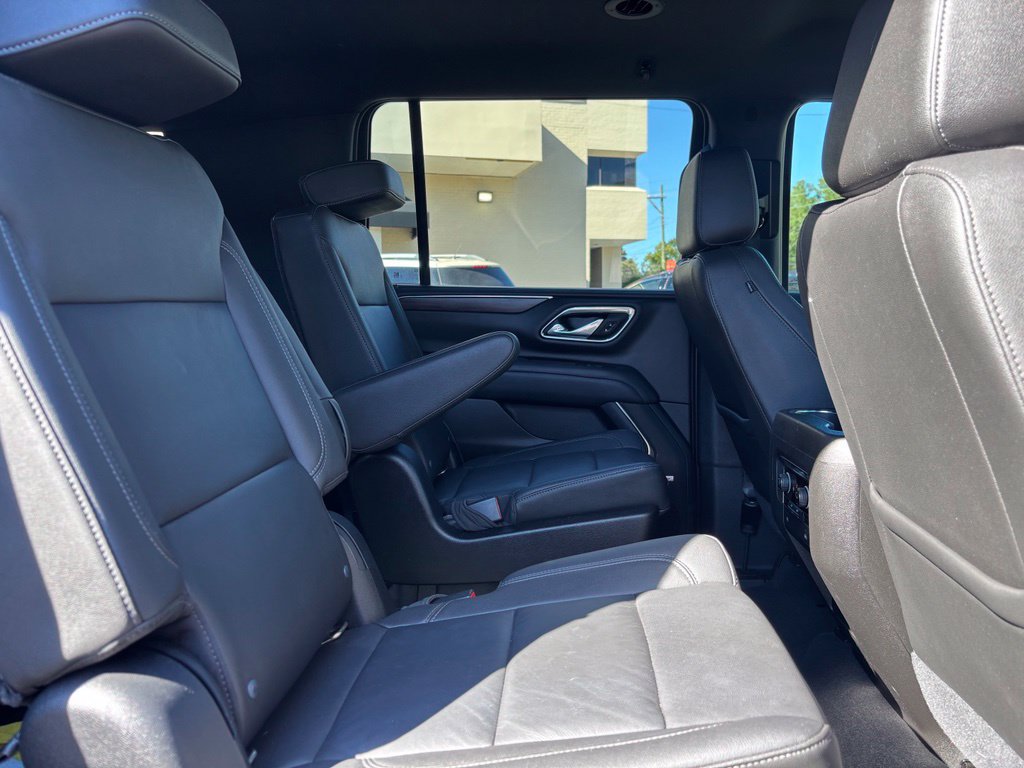 Used 2021 Chevrolet Suburban Z71 AWD/4WD image 27