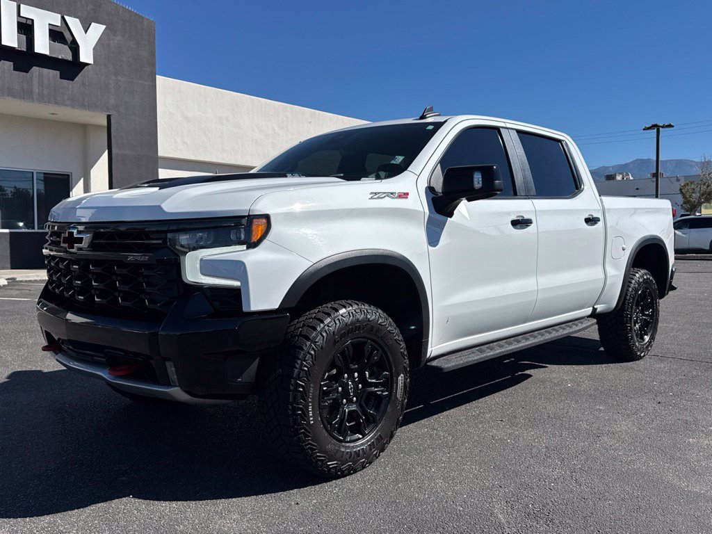 Used 2022 Chevrolet Silverado 1500 ZR2 w/ Technology Package AWD/4WD image 1