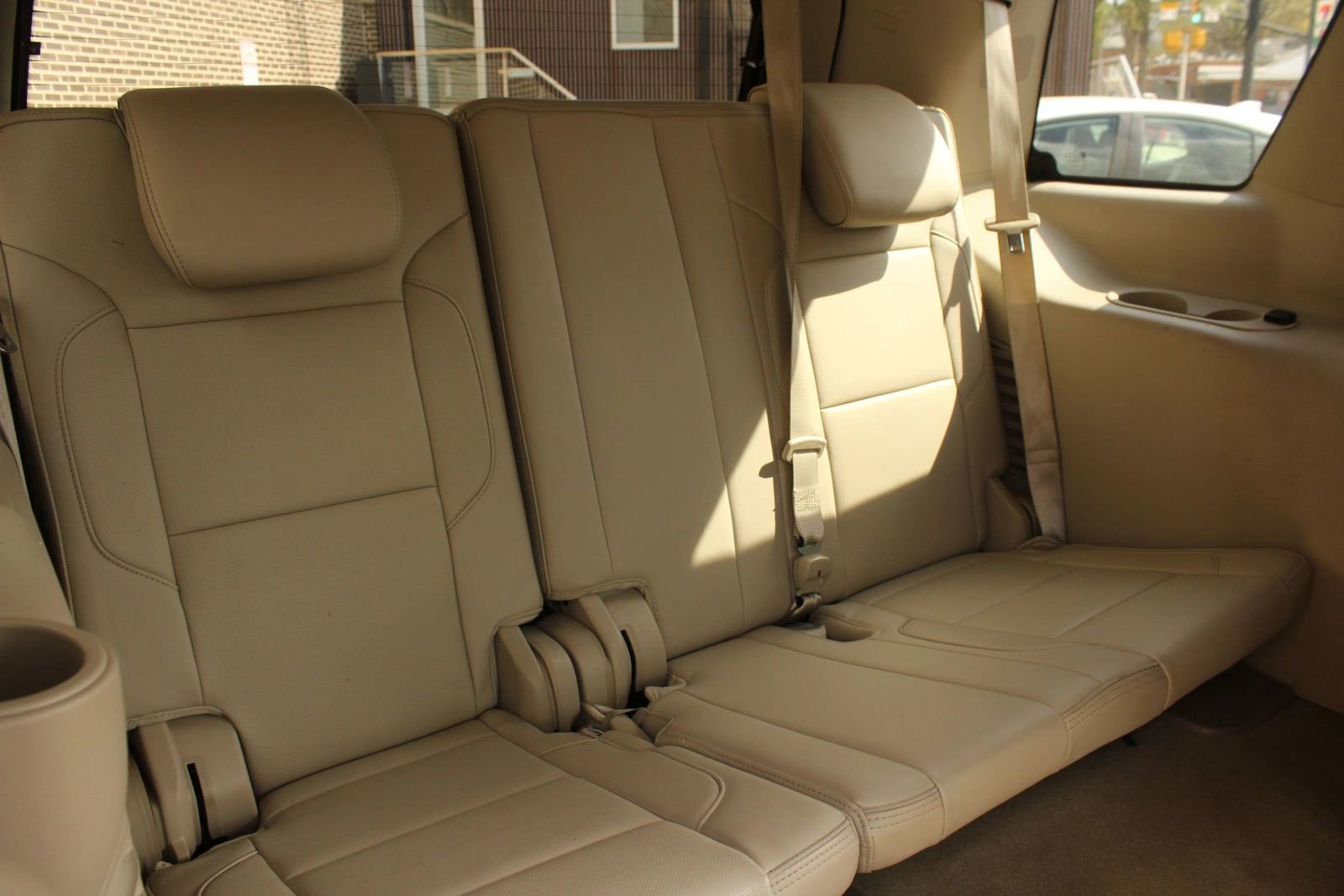 Used 2016 GMC Yukon Denali w/ Open Road Package AWD/4WD image 21