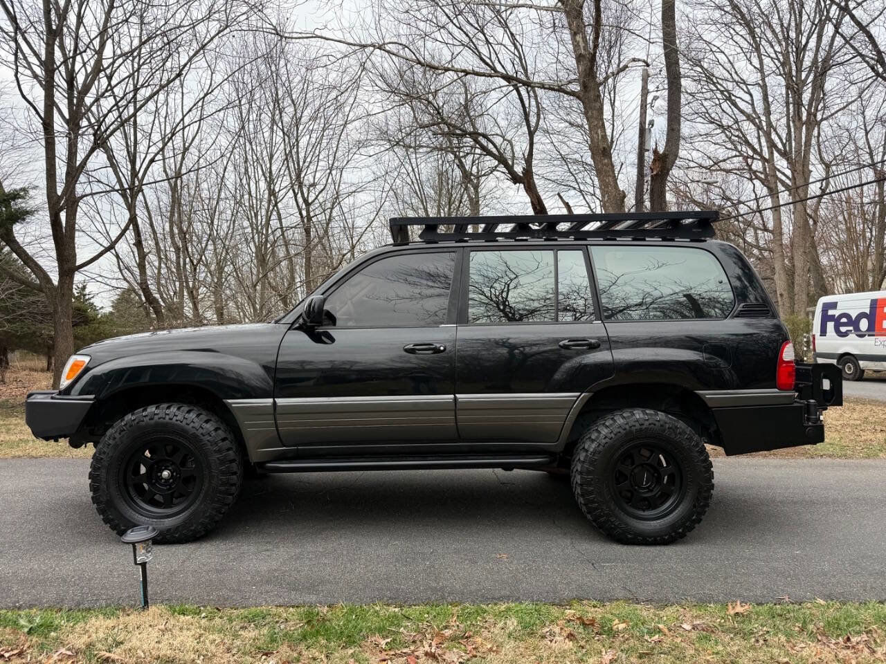 Used 2002 Lexus LX 470 Base 4WD 4dr SUV image 44