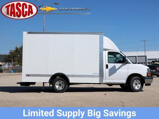 New 2025 Chevrolet Express 3500 w/ Power Convenience Package RWD image 7