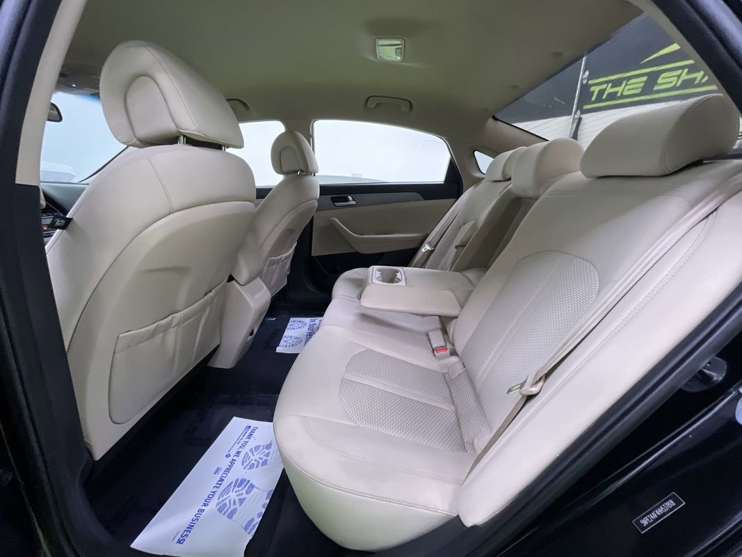Used 2017 Hyundai Sonata SE image 24