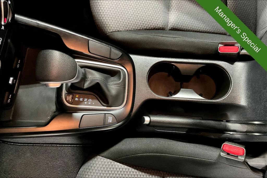 Used 2025 Kia Soul LX w/ LX Technology Package FWD image 17