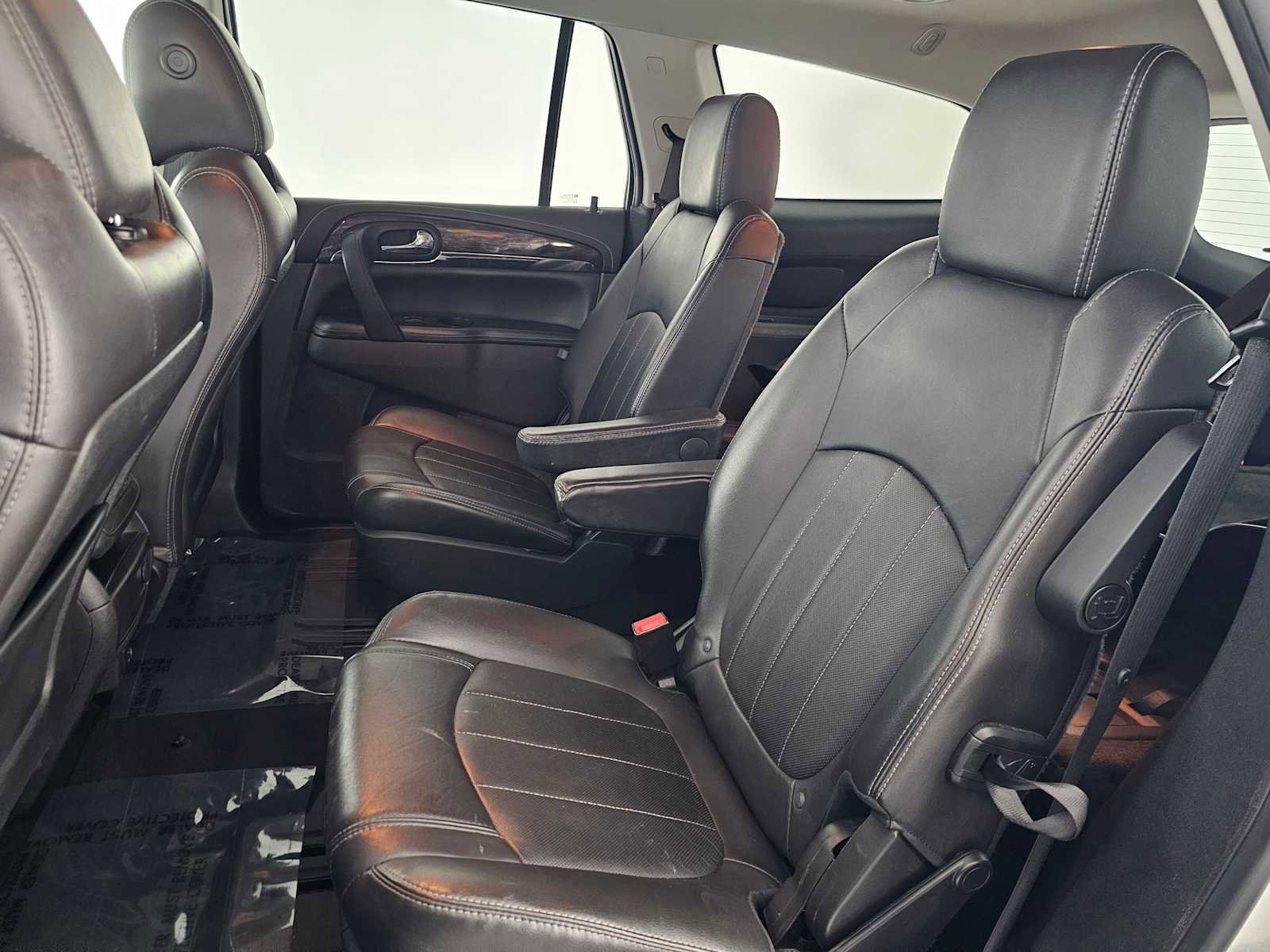 Used 2017 Buick Enclave Premium image 19