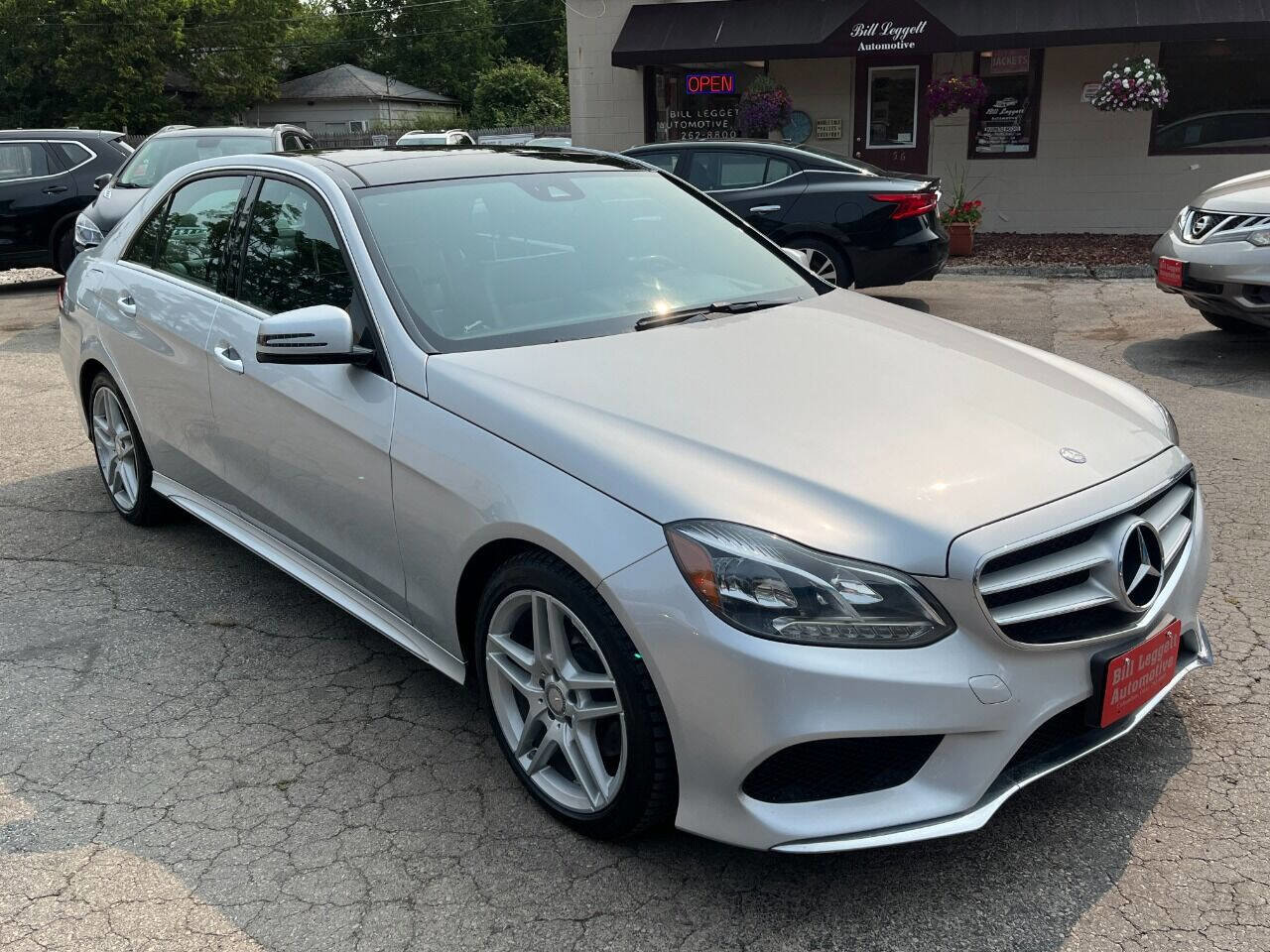 Used 2014 Mercedes-Benz E 350 E 350 Luxury 4MATIC AWD 4dr Se image 10