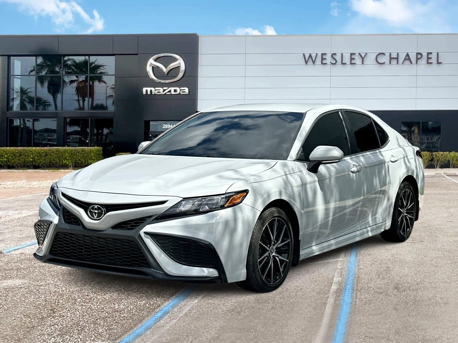 Used 2024 Toyota Camry SE FWD video 1