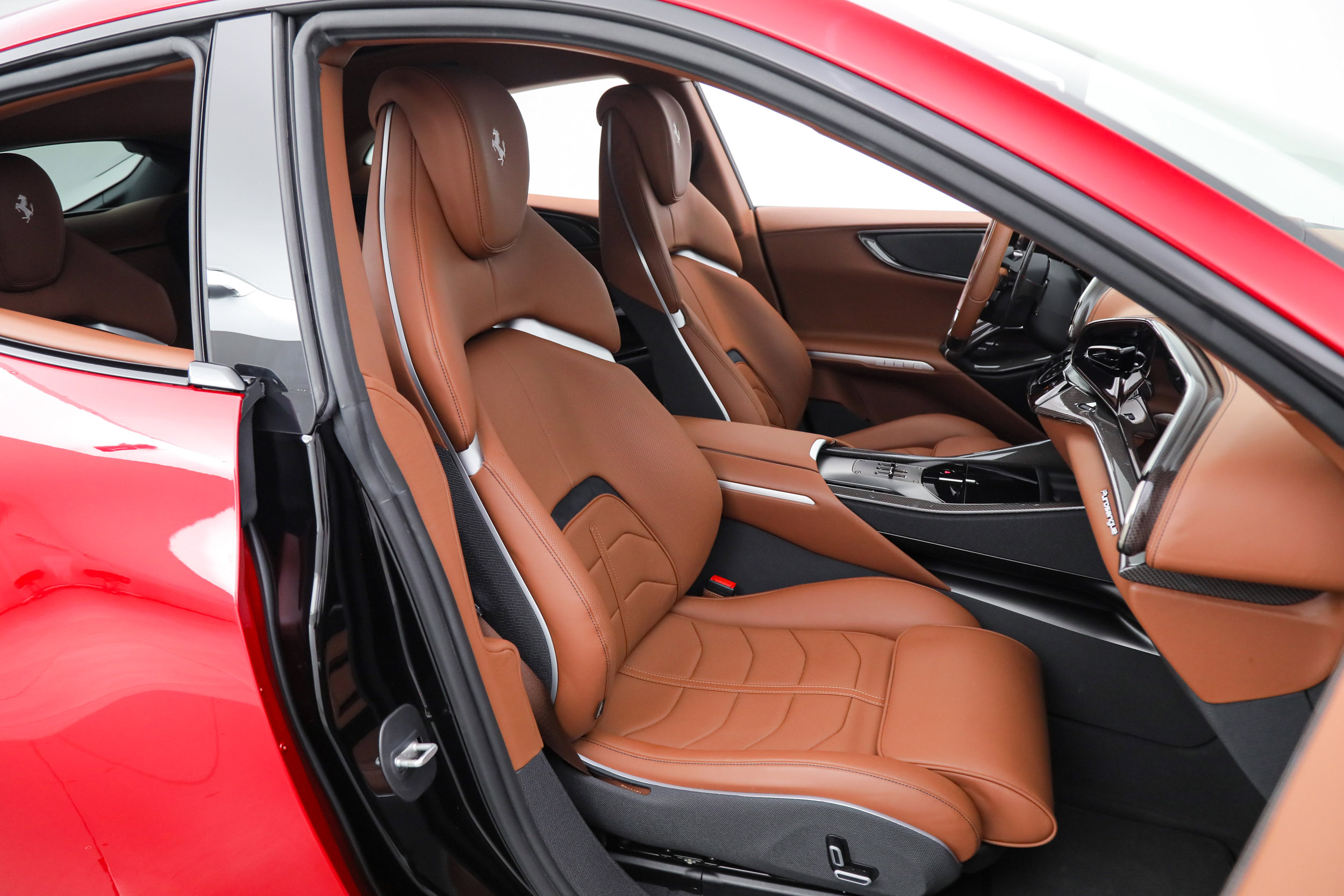 Certified 2024 Ferrari Purosangue AWD/4WD image 27