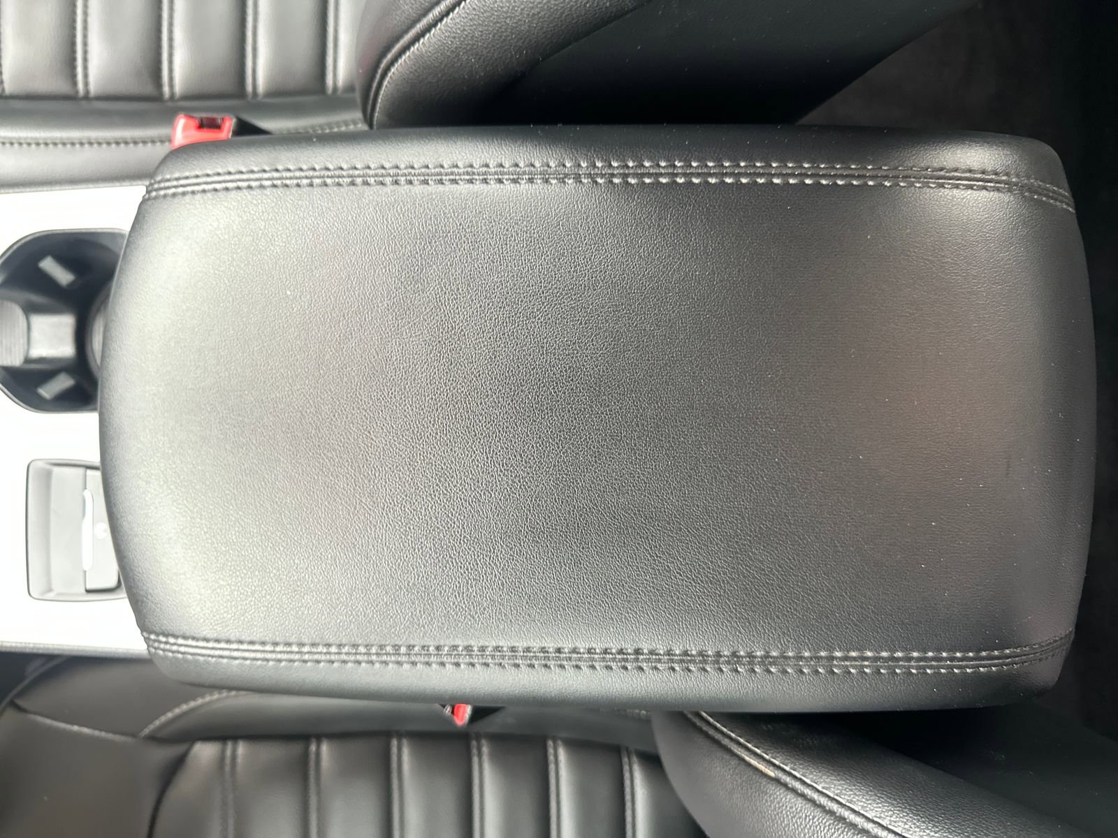 Used 2024 Ford Edge SEL w/ Convenience Package image 30