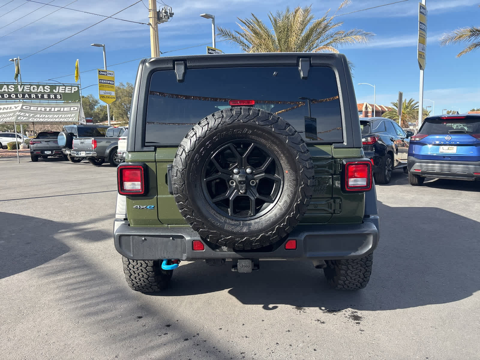 Used 2024 Jeep Wrangler Willys image 12