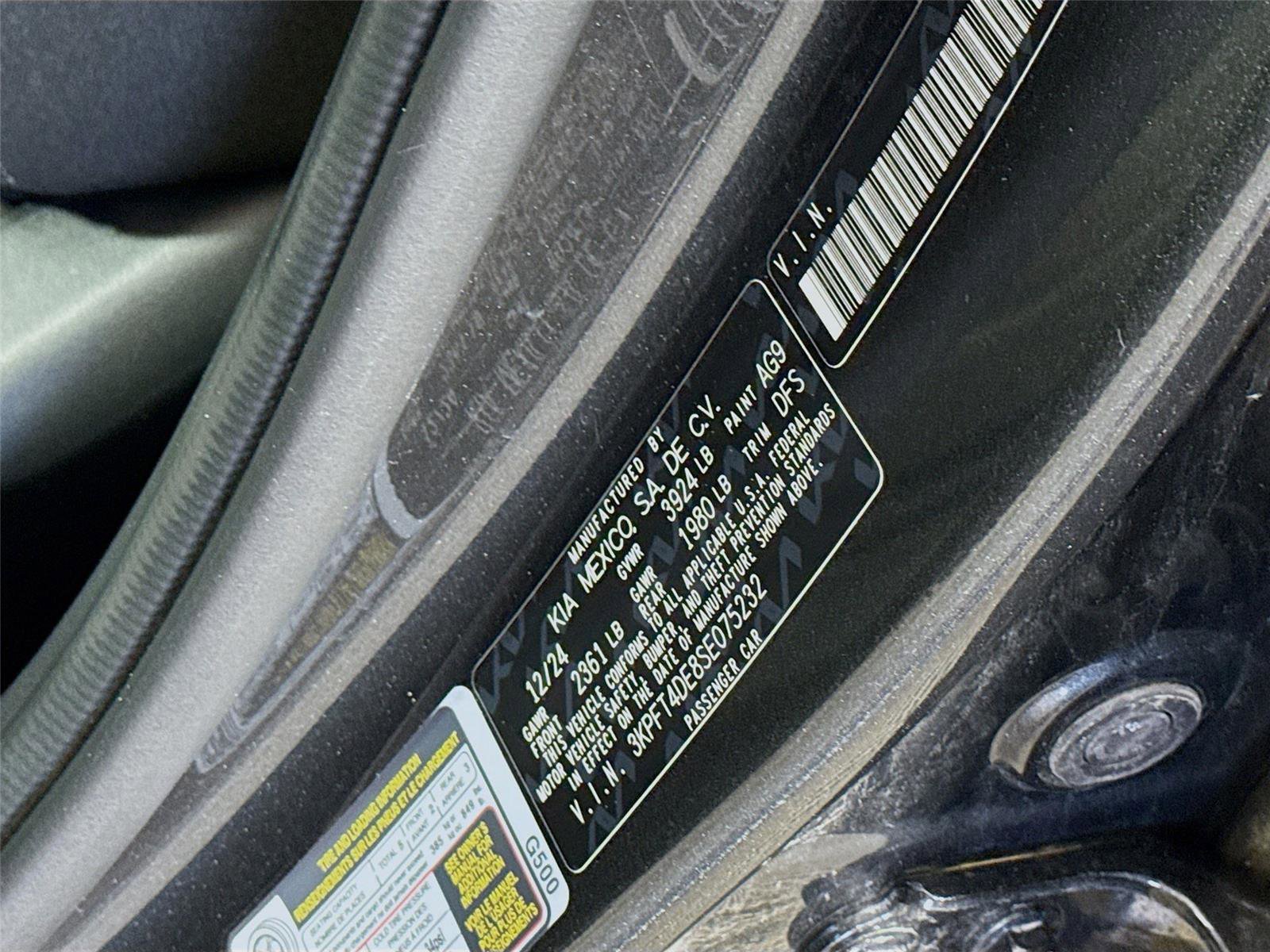 Used 2025 Kia K4 FWD image 22
