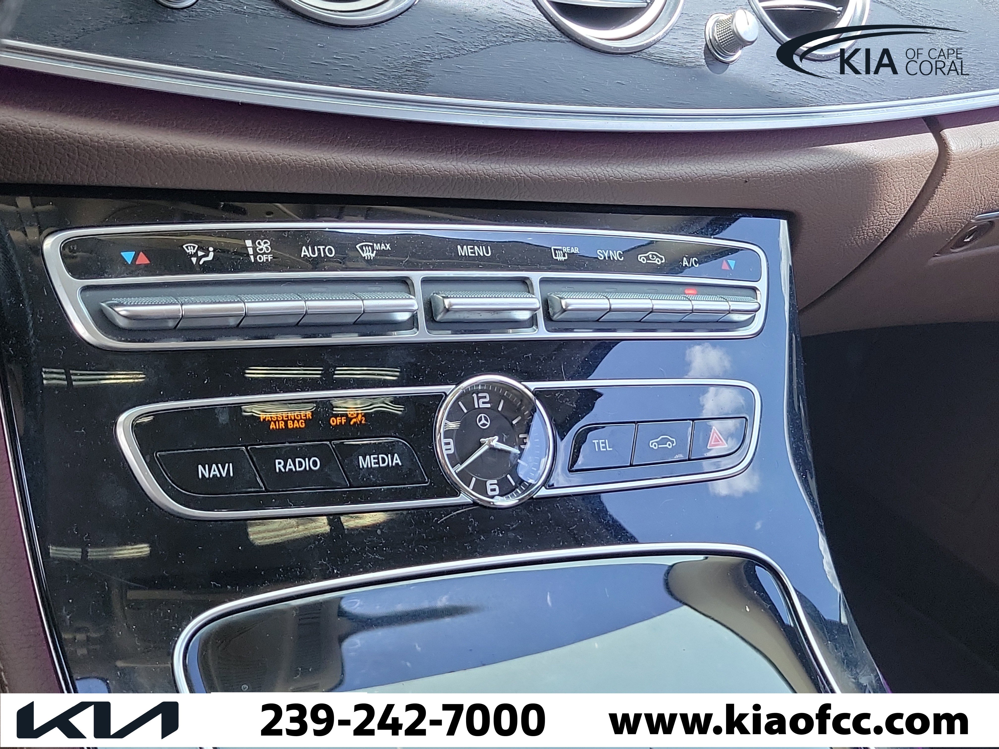 Used 2017 Mercedes-Benz E 300 image 28