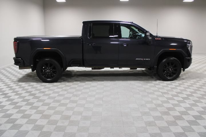 Used 2025 GMC Sierra 2500 AT4 AWD/4WD image 12