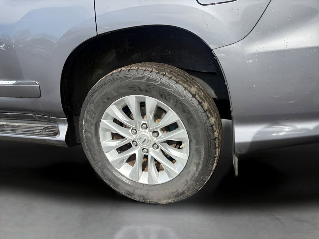 Used 2017 Lexus GX 460 Premium w/ Premium Package AWD/4WD image 28