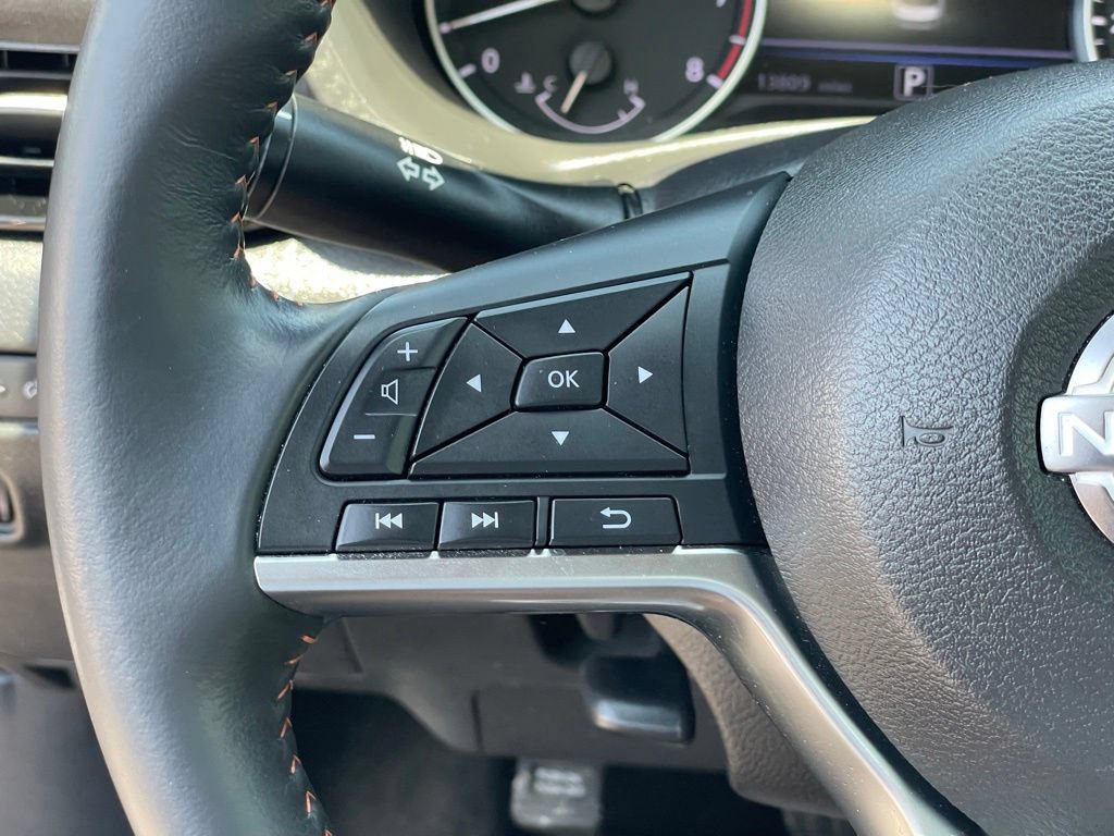Certified 2024 Nissan Sentra SR FWD image 16