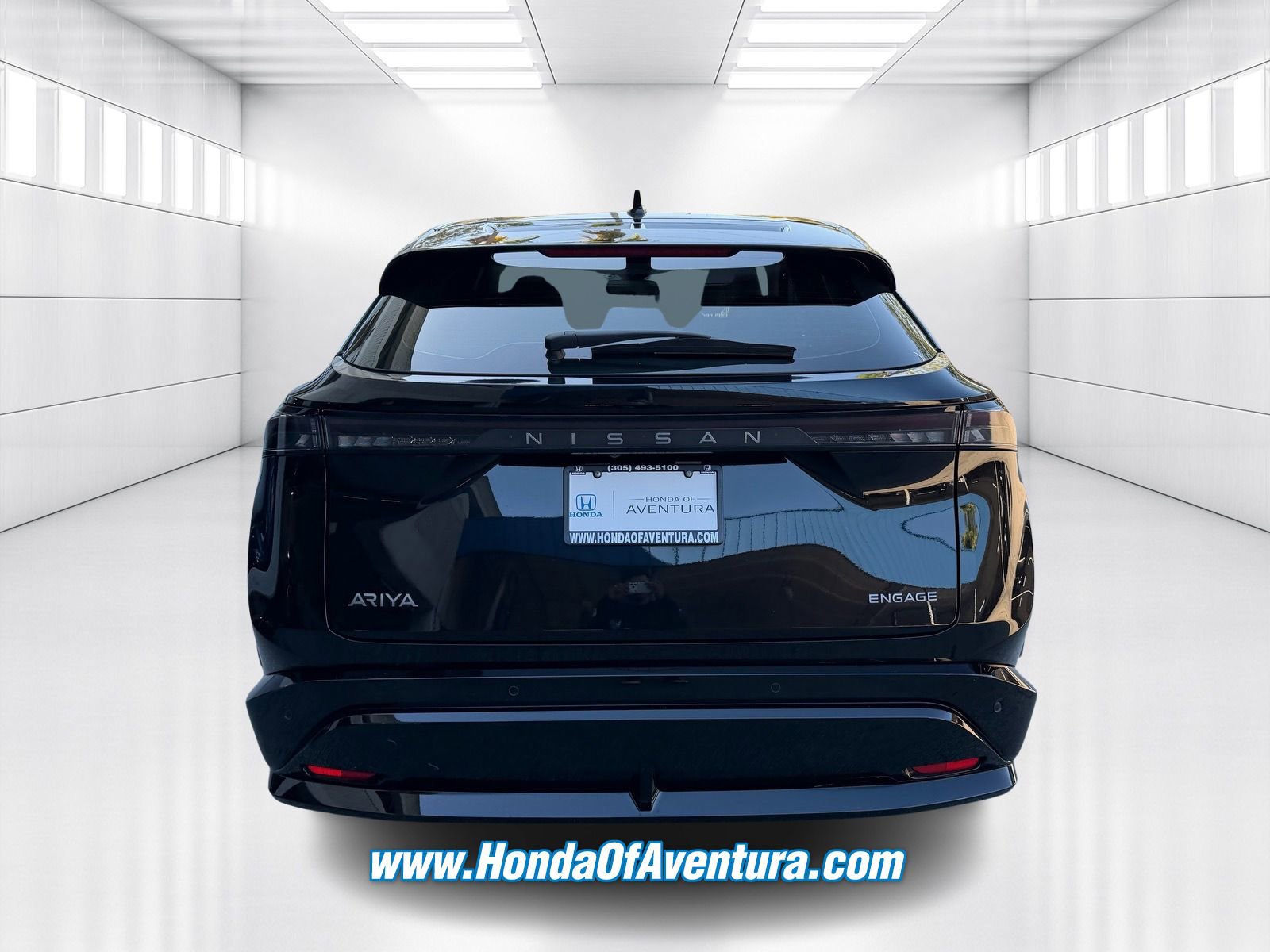 Used 2023 Nissan Ariya FWD image 4