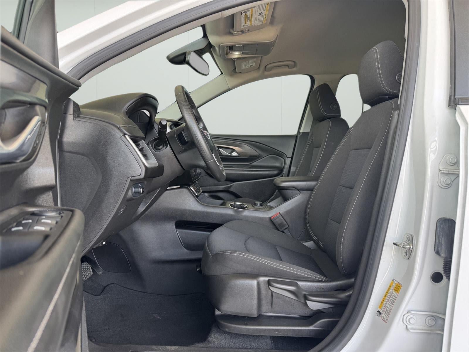 Used 2024 GMC Terrain SLE AWD/4WD image 11