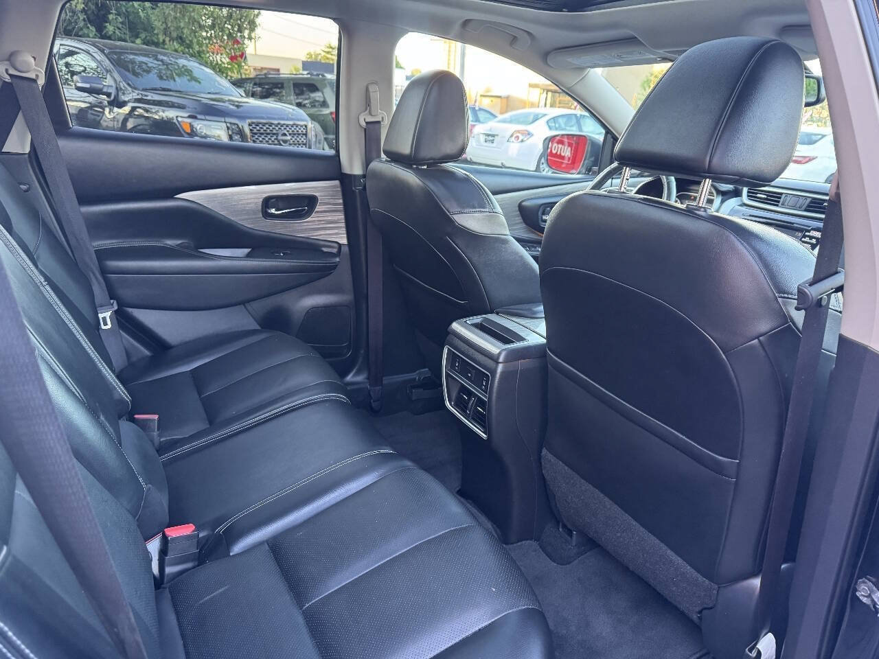 Used 2018 Nissan Murano Platinum AWD/4WD image 12