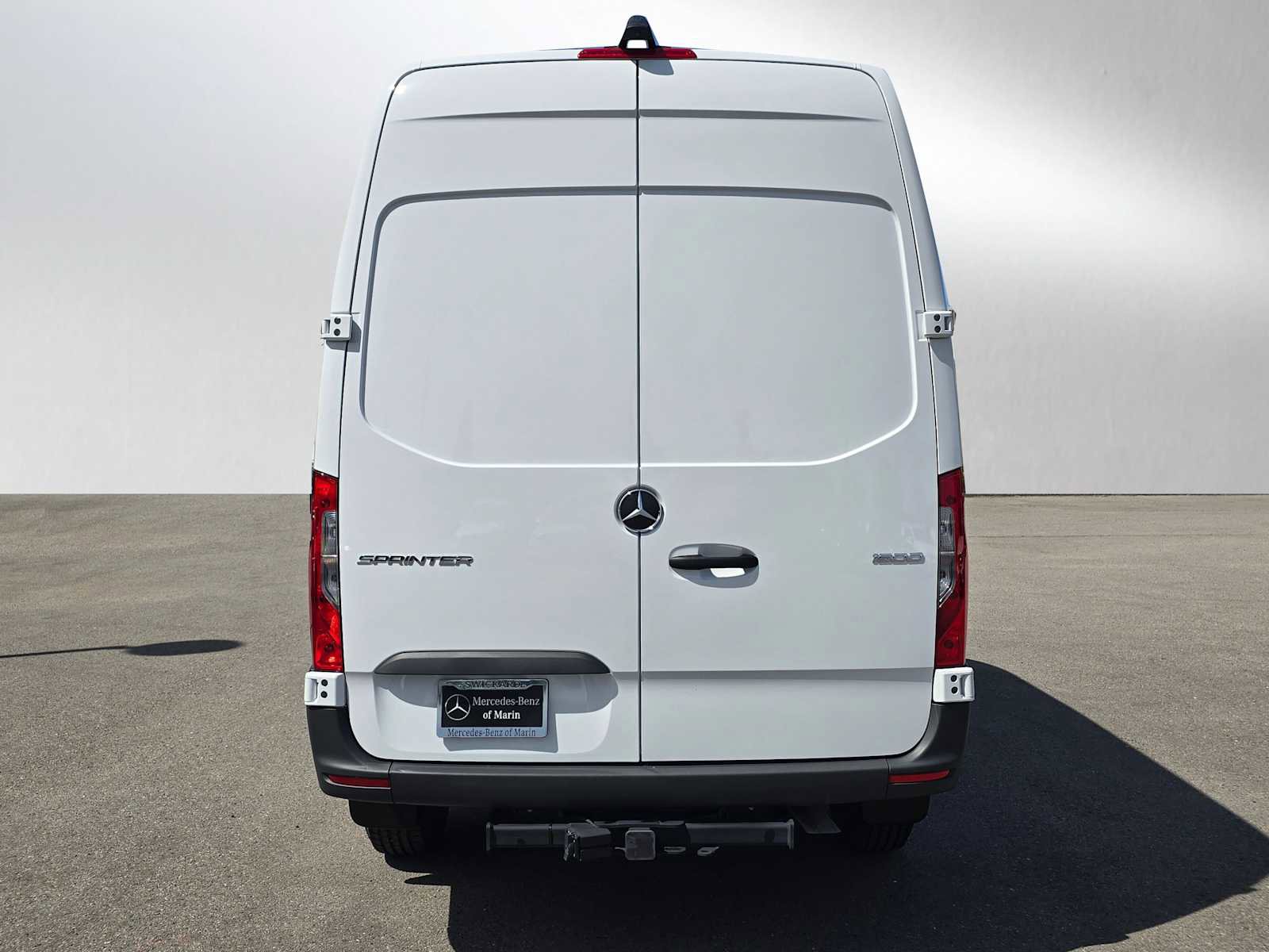 Used 2023 Mercedes-Benz Sprinter 1500 image 5