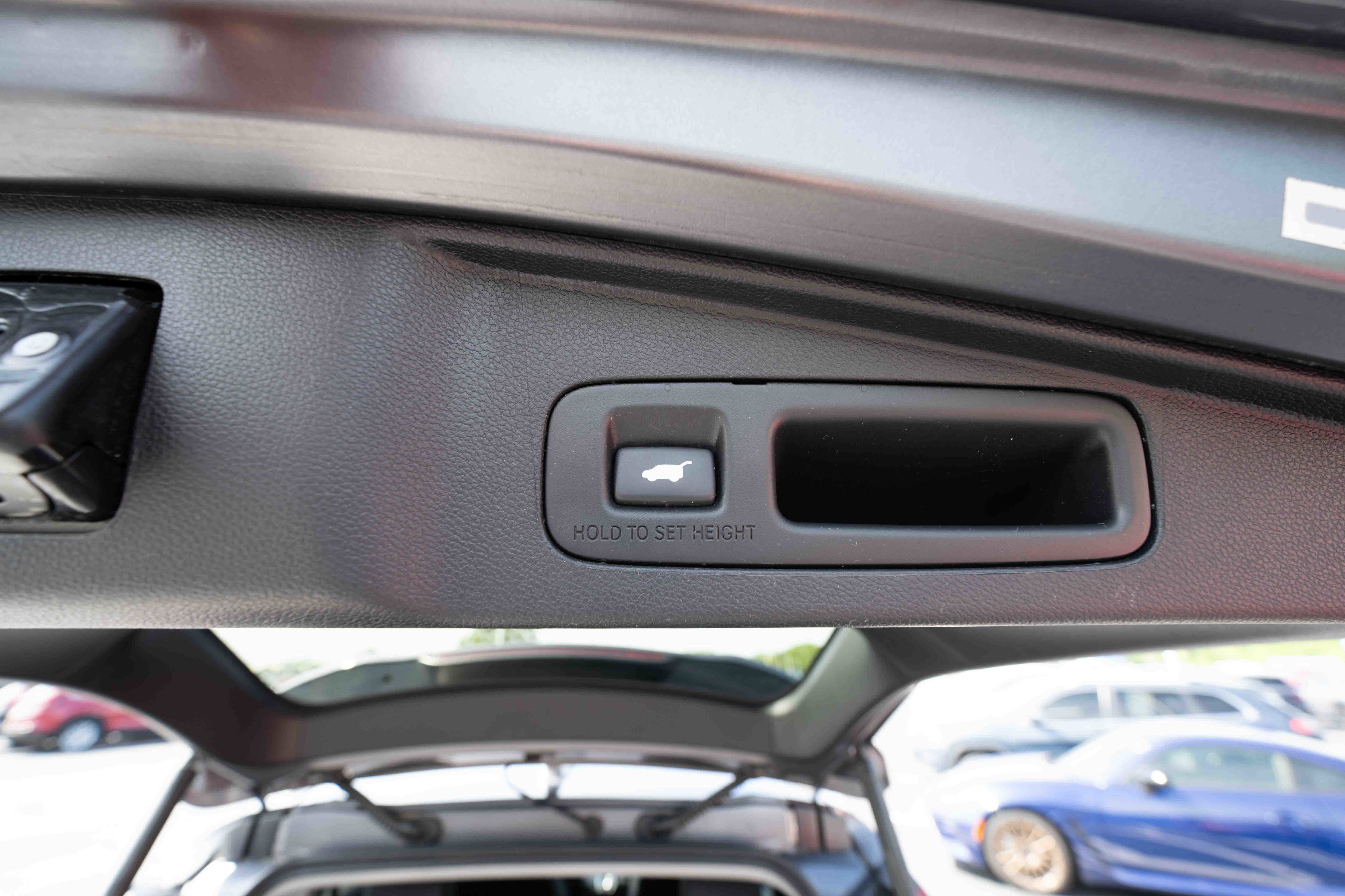 Used 2020 Honda CR-V Touring image 29