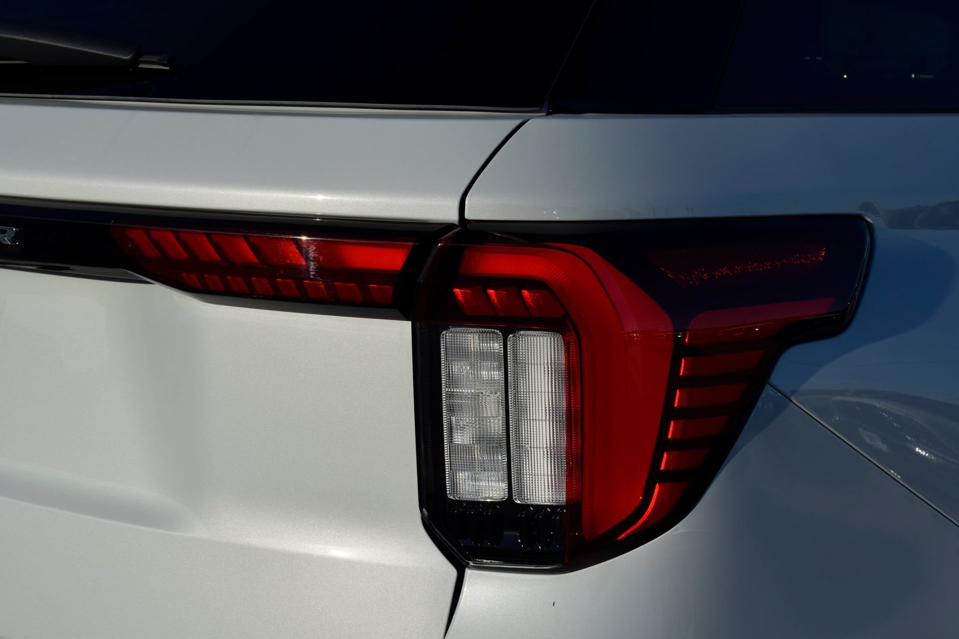 New 2026 Ford Explorer Active w/ Active Comfort Package RWD image 21