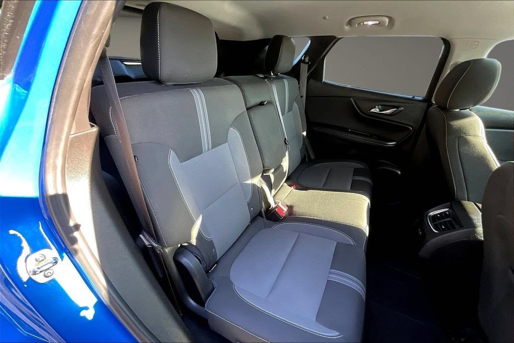 Used 2025 Chevrolet Blazer LT AWD/4WD image 27