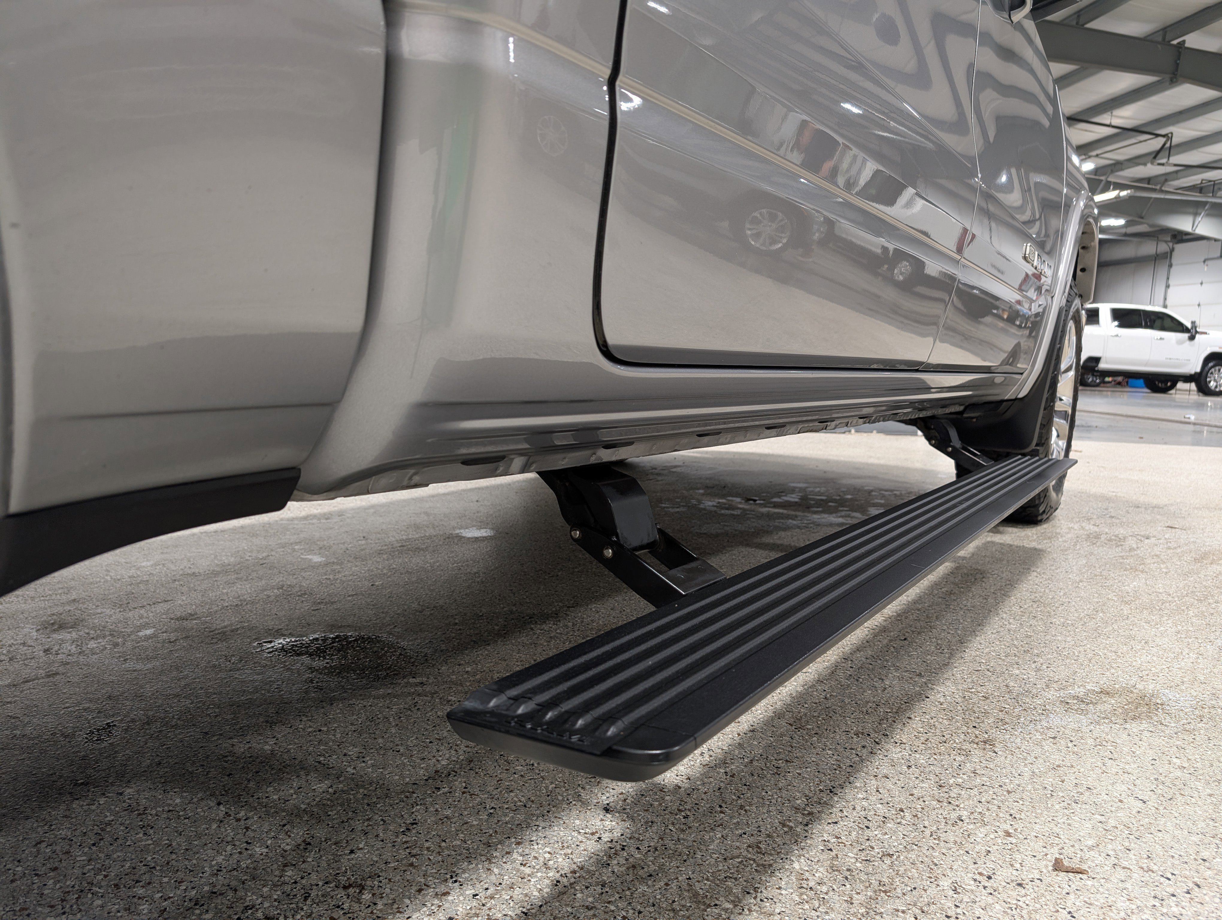 Used 2019 RAM 1500 Limited w/ Bed Utility Group image 11