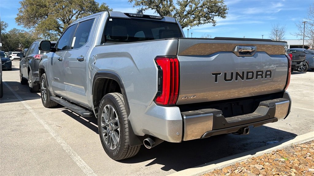 Used 2025 Toyota Tundra Limited w/ Power Package image 9