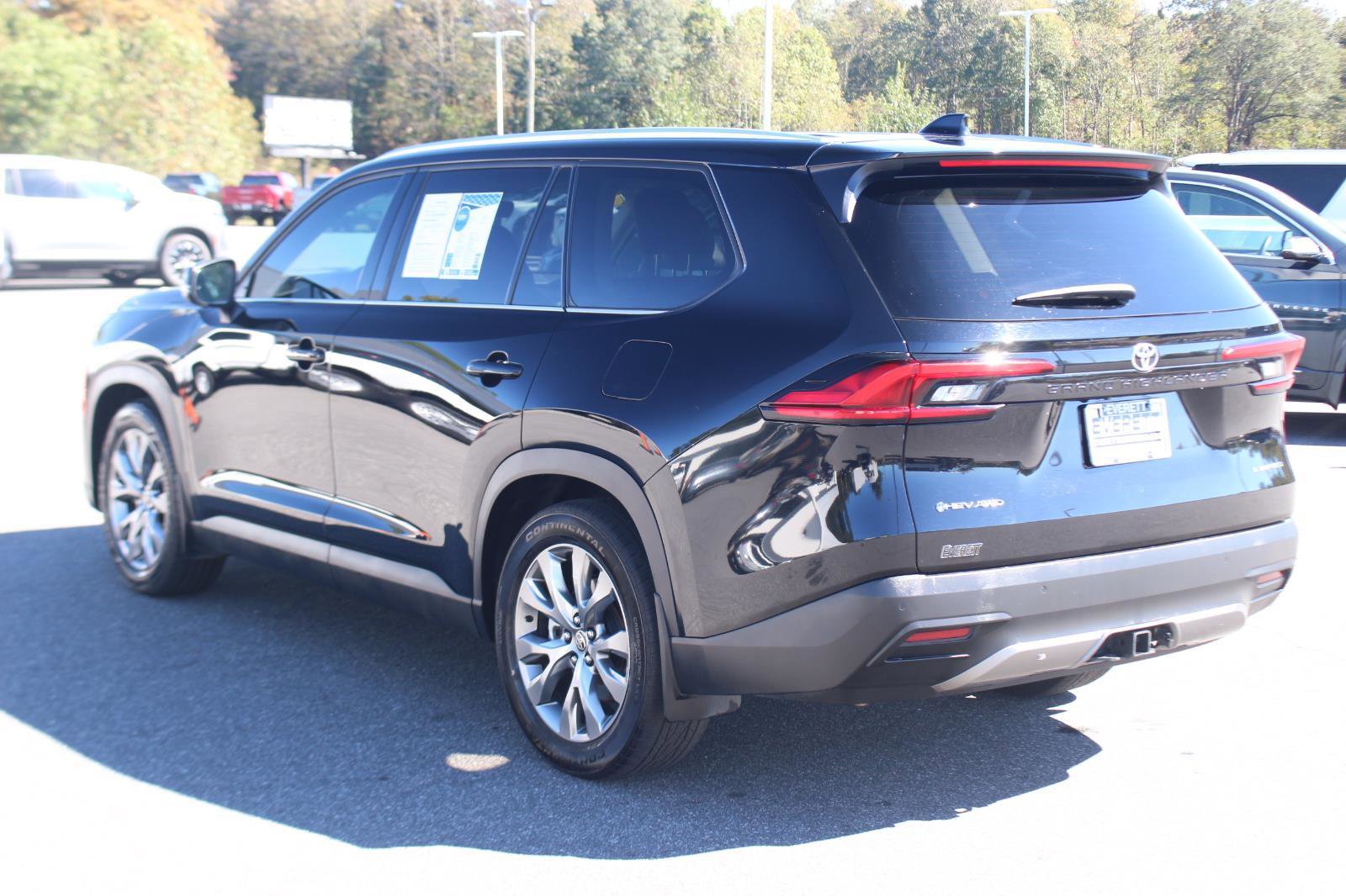 Used 2024 Toyota Grand Highlander Limited image 5