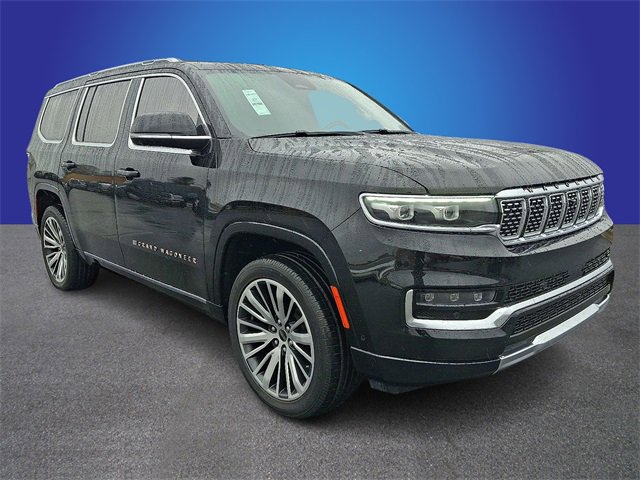 Used 2022 Jeep Grand Wagoneer Series III w/ Rear Seat Video Group 1 image 3