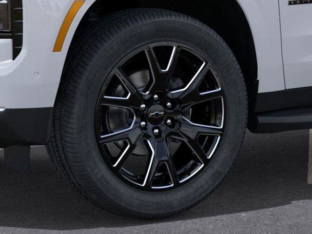 New 2026 Chevrolet Suburban LT w/ Comfort Package image 9