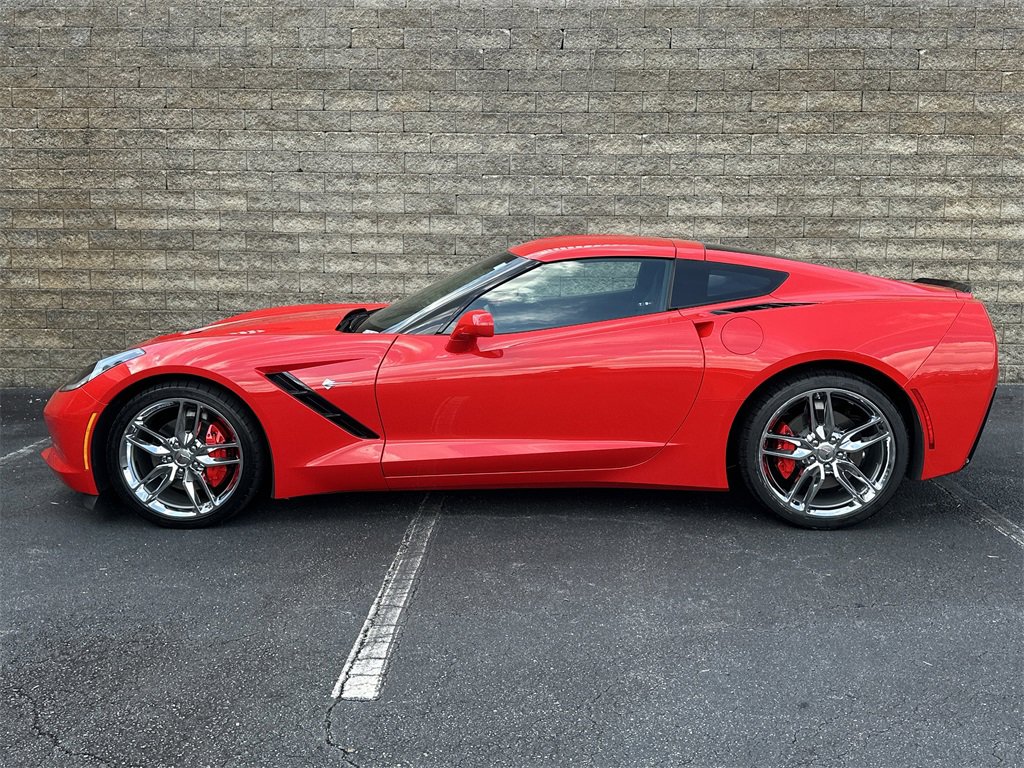 Used 2019 Chevrolet Corvette Stingray Coupe w/ 2LT Preferred Equipment Group image 4