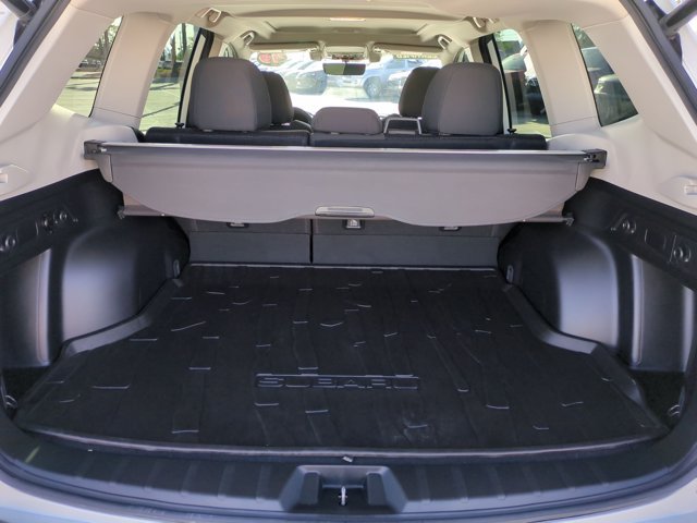 Used 2019 Subaru Forester Premium AWD/4WD image 6
