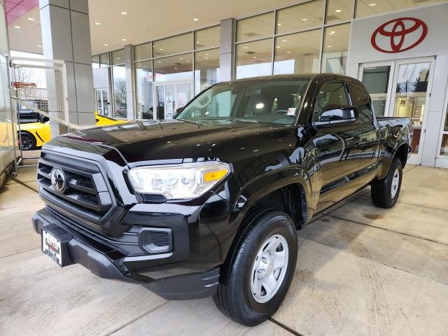 Used 2023 Toyota Tacoma SR image 5
