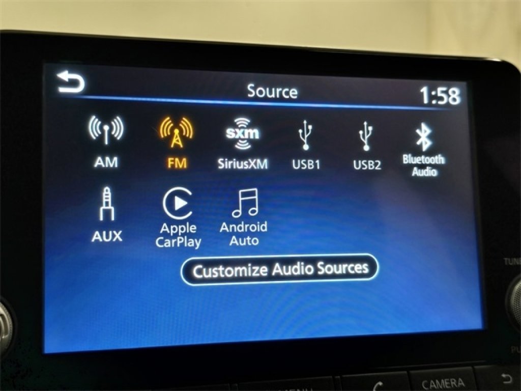 Used 2024 Nissan Sentra SV image 3