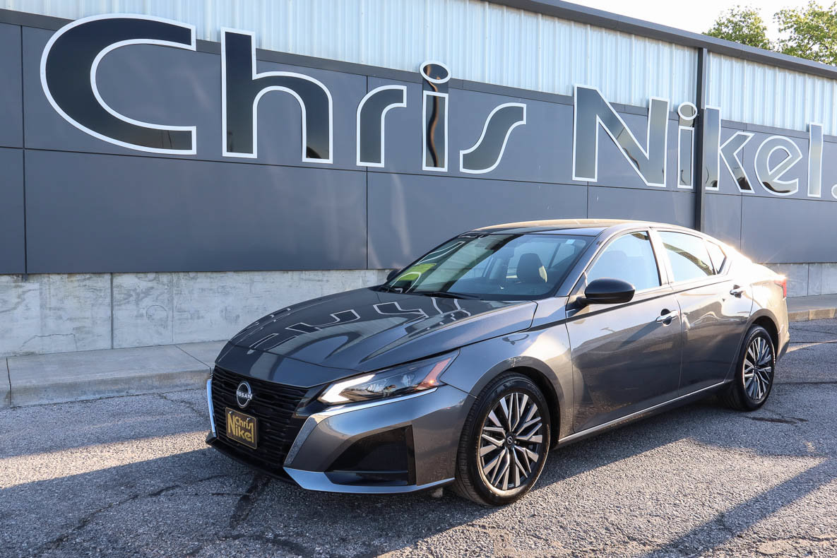 Used 2025 Nissan Altima 2.5 SV