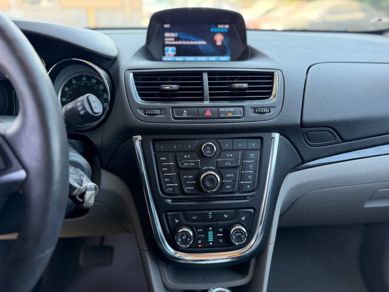 Used 2015 Buick Encore Leather FWD image 18