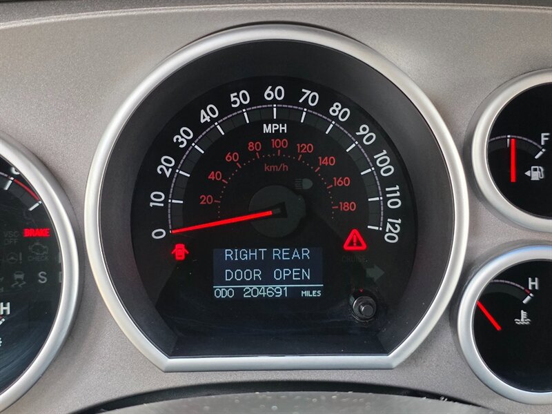 Used 2011 Toyota Sequoia Limited AWD/4WD image 65