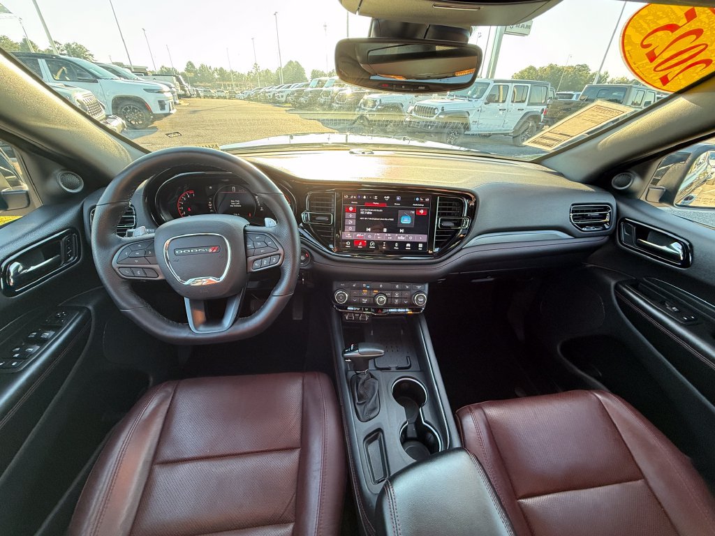 Used 2025 Dodge Durango GT AWD/4WD image 7