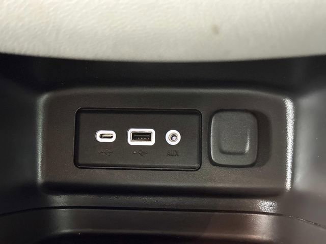 Used 2020 Chevrolet Equinox LT AWD/4WD image 27