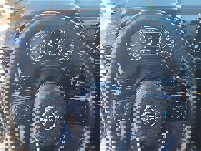 Certified 2023 Nissan Rogue SV w/ SV Premium B Package image 10