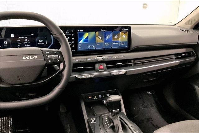 Used 2025 Kia K4 EX FWD image 7