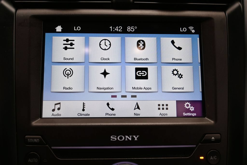 Used 2018 Ford Fusion Energi Titanium FWD image 20