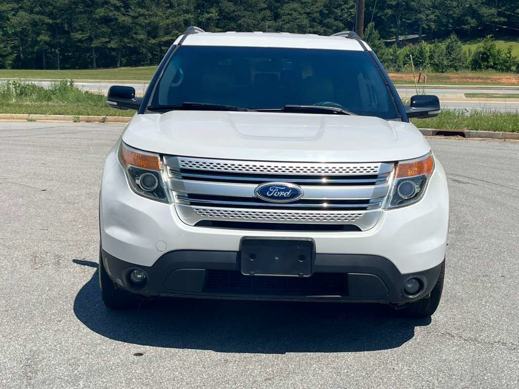 Used 2012 Ford Explorer XLT FWD image 5