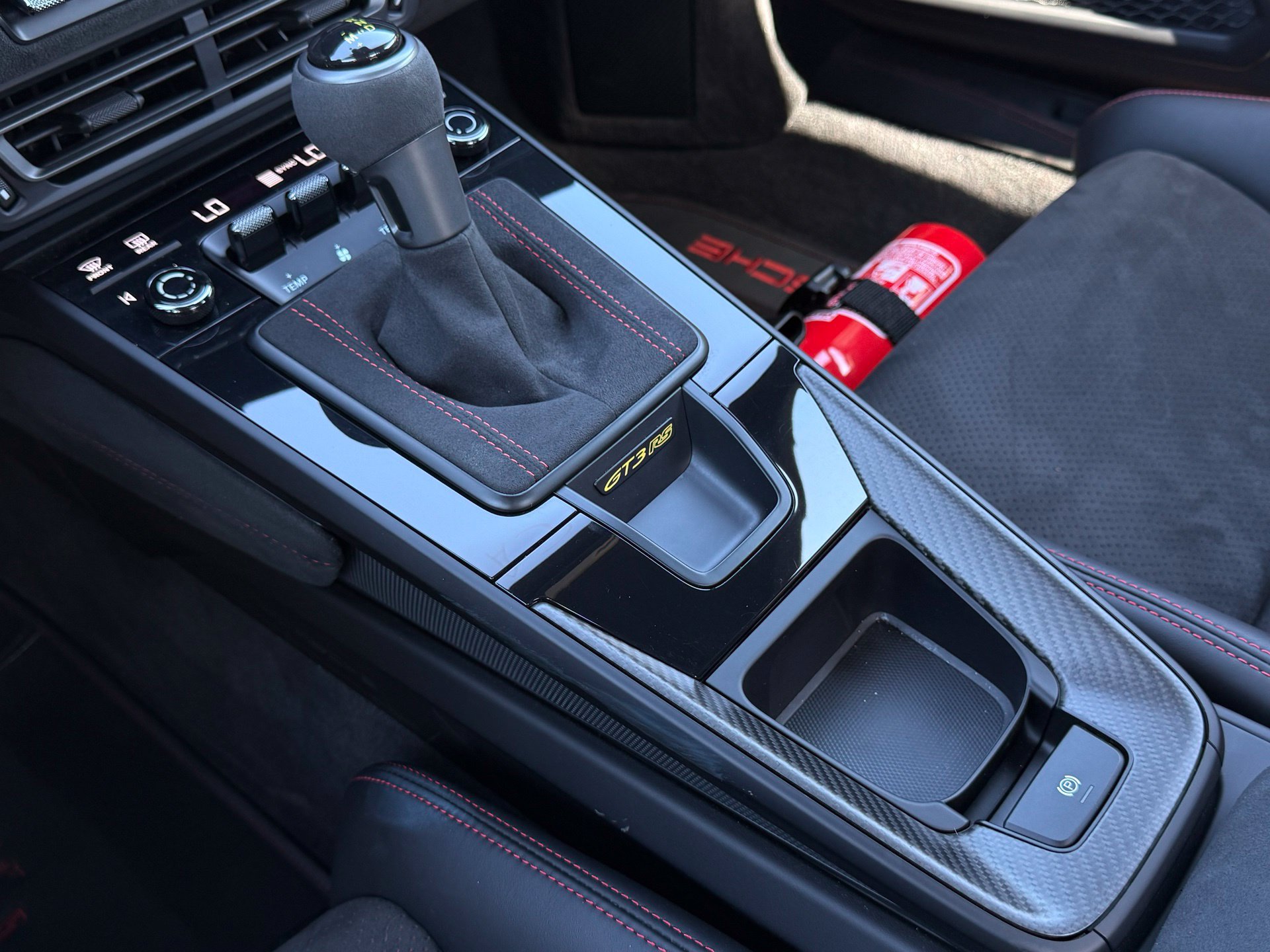 Certified 2024 Porsche 911 GT3 RS RWD image 28